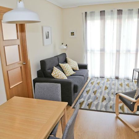 Quiet, Modern Apartment อาลิกันเต ภายนอก รูปภาพ