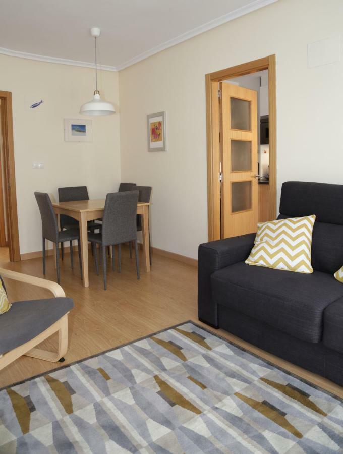 Quiet, Modern Apartment อาลิกันเต ภายนอก รูปภาพ